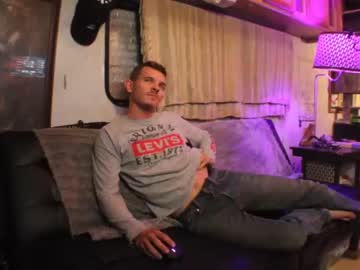 cam man hollandhousestudios image #1805800