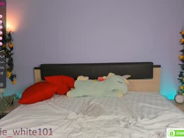 cam girl foxhilary image #2030299