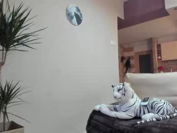 cam girl sofiaandwonderland image #1935637