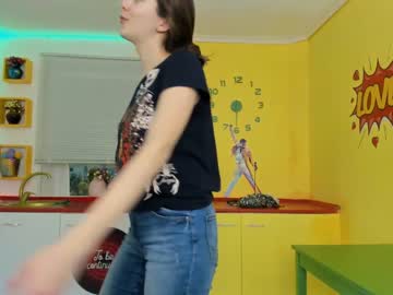 cam girl carolineprise image #680598