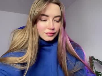 cam girl strawberryjamx image #3340867