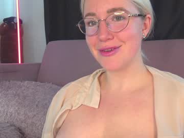 cam girl tinayummy image #3579026