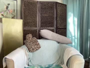 cam girl gl1tter_barbie image #2520057