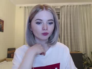 cam girl yvaine777 image #1264717