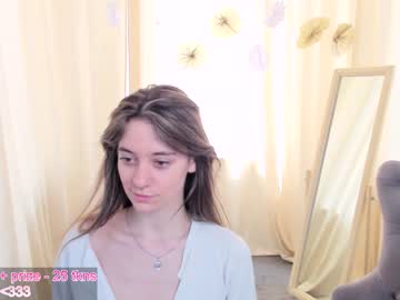 lara_blush cam
