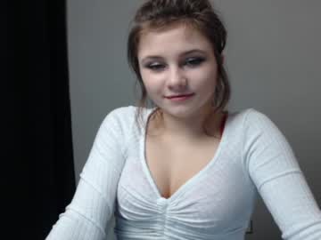 cam girl relax_nina image #680848