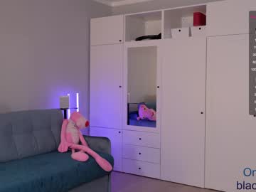 cam girl _blackbee_ image #892421