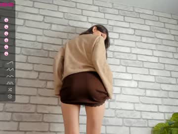 cam girl carolynjacquelins image #3147090