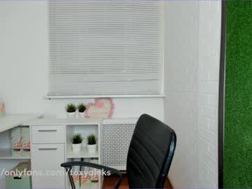 cam girl foxy_aleks image #838369