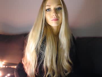 cam girl pervyblonde image #647266
