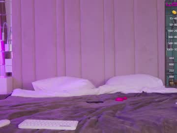 cam girl krissone image #2090009
