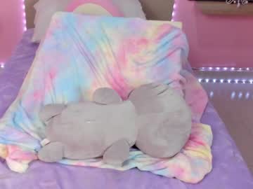 cam girl little_effy18 image #2436900