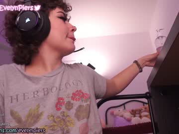 cam girl evelynpiers image #2452027