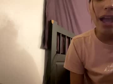 cam girl yummynani69 image #2359601