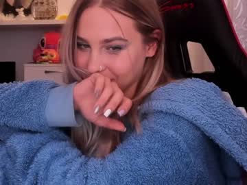 cam girl sweetmila1 image #3195623