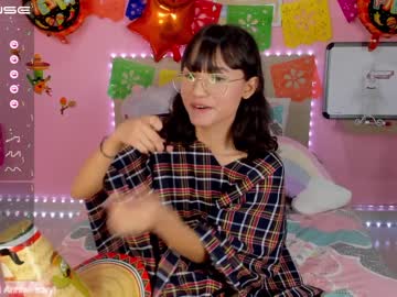 cam girl little_effy18 image #2357894