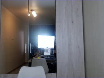 cam girl crystal_200 image #615941