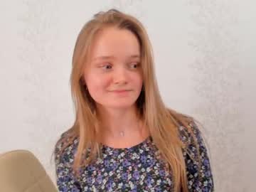 cam girl saramillea image #3711692