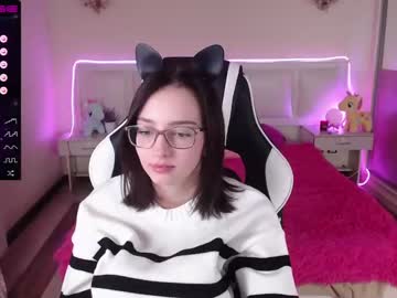 cam girl queen_kitty1818 image #3201122