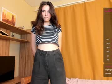 cam girl christinevillarreal image #2593293