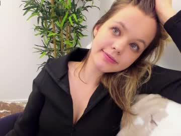 cam girl dianaholiday image #3681605