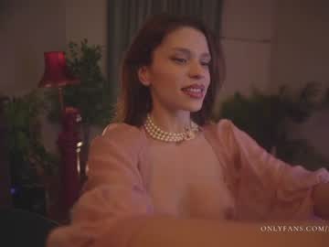 cam girl lucieoude_ image #3183961