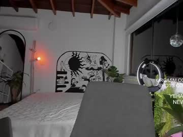cam girl lonelly_lolly98 image #3600535