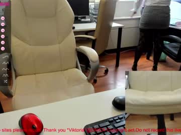 cam couple milf_viktoria image #2491565