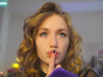 cam girl _taylor_swift image #3535399