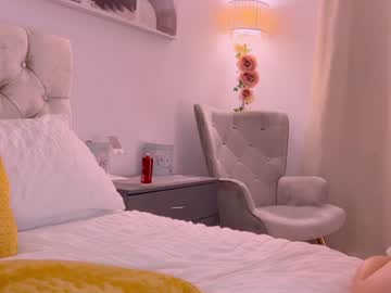 cam girl myassistant image #3133430