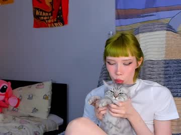 cam girl littlething88 image #1220856