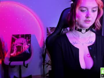 cam girl lovely_kisses image #2020201