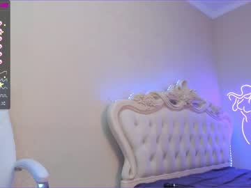 cam girl akura_01 image #3190833