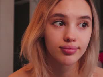 cam girl angella_kleee image #3806375