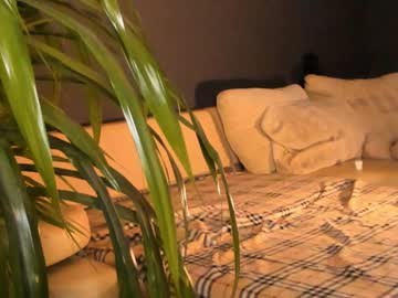 cam girl linellali image #2778627