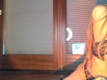 cam girl therealbonnieclydex image #1409460