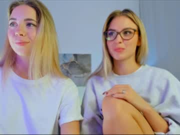 cam girl emmi_rosee image #2834729