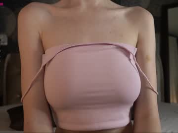cam girl crystalreves image #2509954