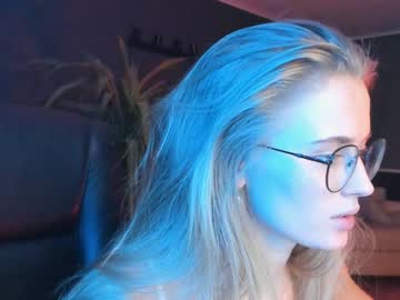 cam girl linellali image #2958882