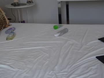 cam girl erikabee image #1980175