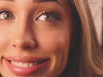 cam girl francescadomi image #2901554