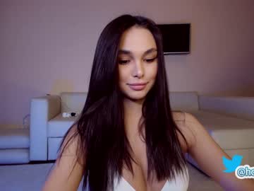 cam girl hollyextra image #3302394