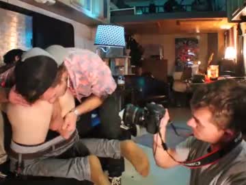 cam man hollandhousestudios image #1252766