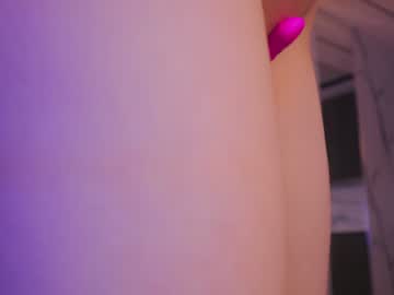 cam girl angella_kleee image #3676911