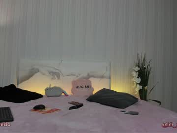 cam girl lili_and_niki image #1931602