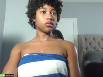 cam girl gyalxoxo image #3289232
