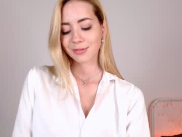 cam girl emmi_rosee image #1377849