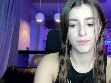 cam girl coy_amina_ image #2771382