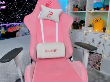 cam girl littleflufflepuff image #2744389