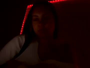 cam girl trinitie_ image #4033335